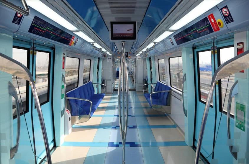 دبئی میٹرو کے اندر