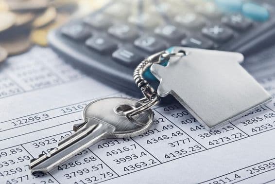 ریئل اسٹیٹ، مکان کے نشان کے ساتھ کیچین۔