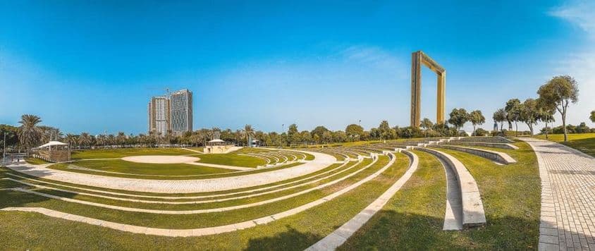 زعبیل پارک میں دبئی فریم۔