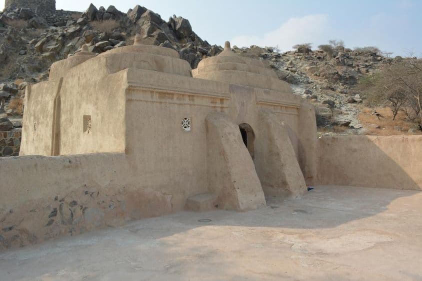 فجیرہ، متحدہ عرب امارات میں البدیا مسجد۔
