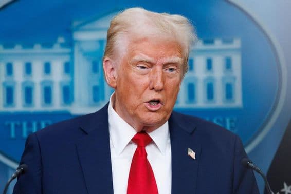 ڈونلڈ ٹرمپ، امریکی صدر.