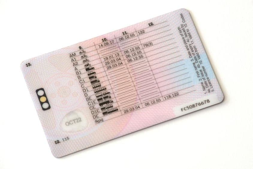 ڈرائیور لائسنس کی پچھلی جانب