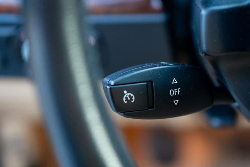 کروز کنٹرول لیور، آن یا آف