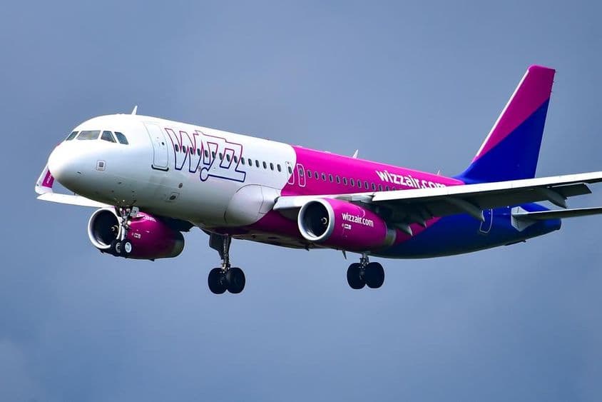 ہنگری کی ویز ایئر HA-LYW ایئربس A320