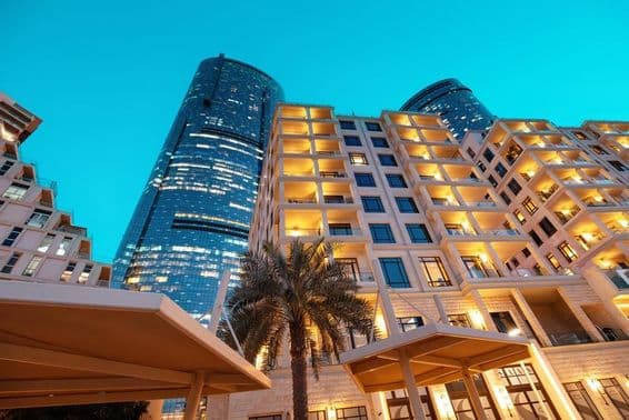 ابوظہبی، متحدہ عرب امارات: جدید رہائشی عمارتیں۔