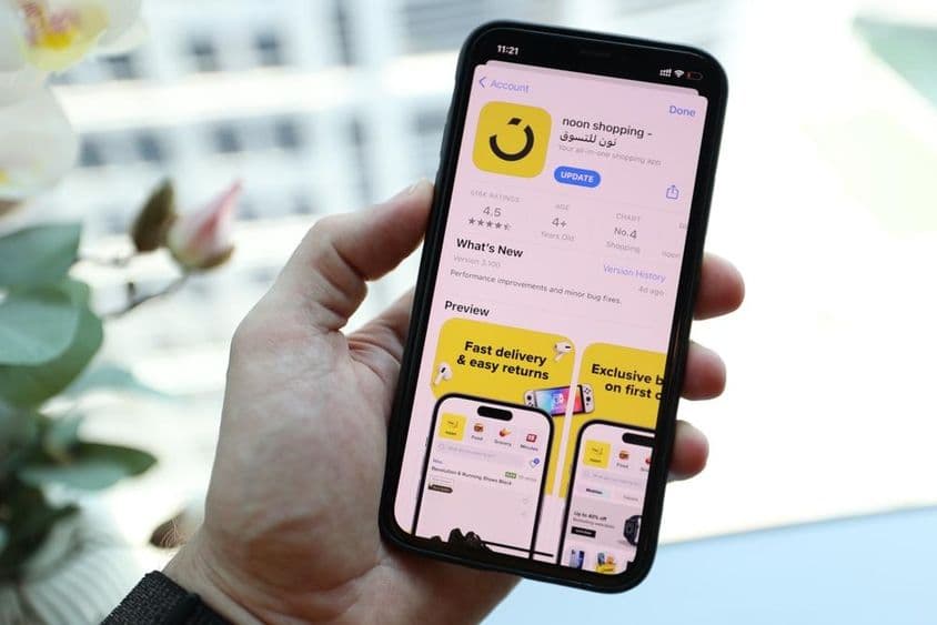 ایپل آئی فون ۱۴ اسمارٹ فون پر نون ایپ