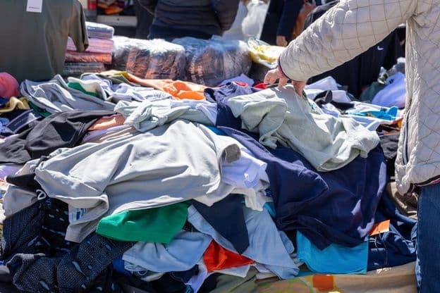 مختلف جعلی ڈیزائنر ملبوسات