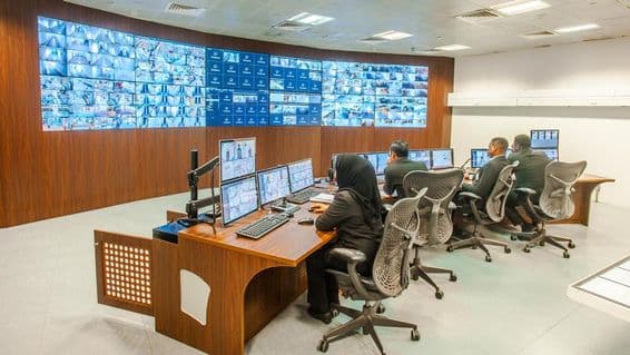 دبئی میں کنٹرول مرکز۔