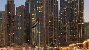 دبئی فانٹین کے روشن شام کے منظر