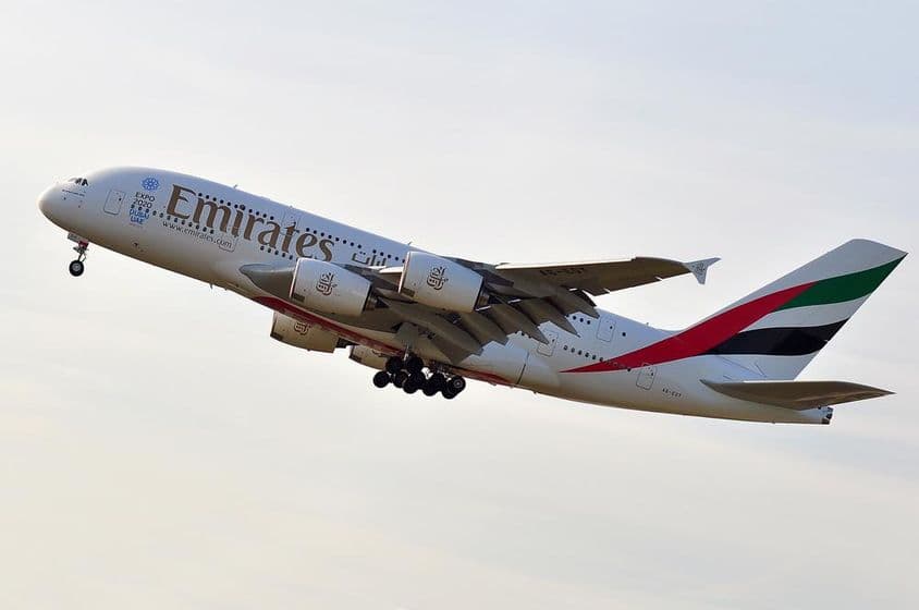 امارات ایئر لائنز Airbus A380-800 طیارہ۔