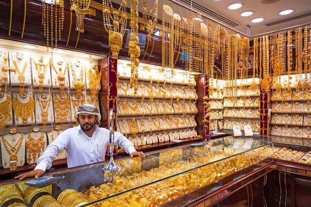 دبئی دیرہ مارکیٹ کے مشہور گولڈ سوک میں سونا